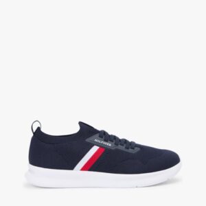 LIGHTWEIGHT KNITTED RUNNER